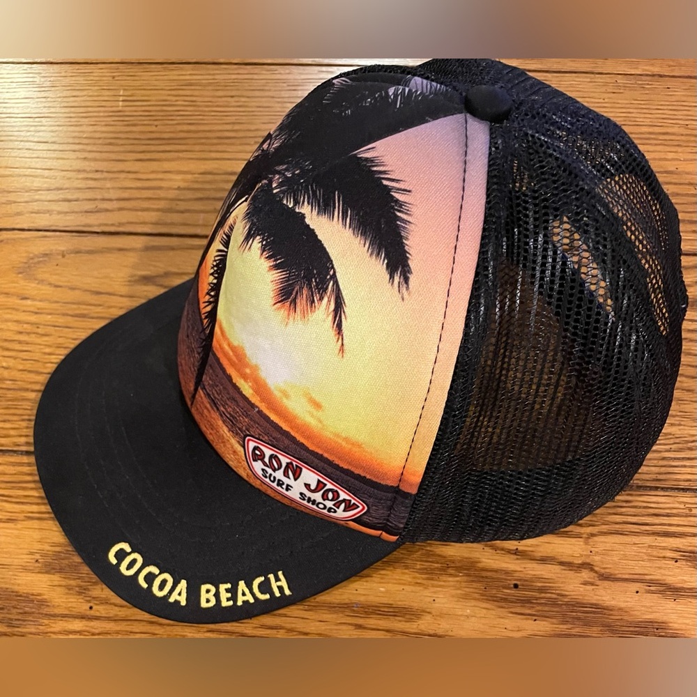 EUC Ron Jon Cocoa Beach Truckers Hat, snap closure, adjustable, sun set